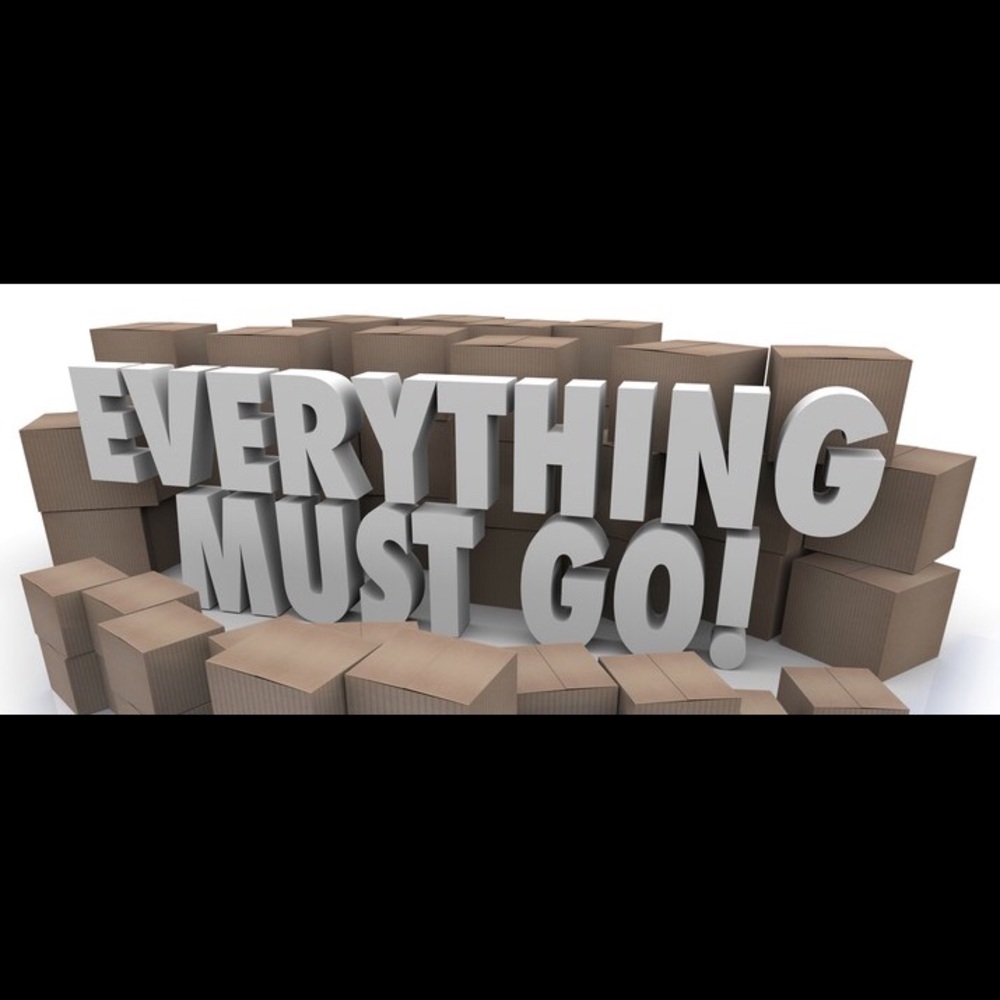 Everything must go! CLOSET CLEANOUT💙💙
